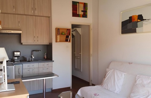 Leucate Apartment | Studio in naturist village - residence Aphrodite in Port Leucate