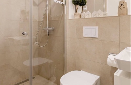 Charlottenburg Apartment | Studio in popular Berlin-Charlottenburg
