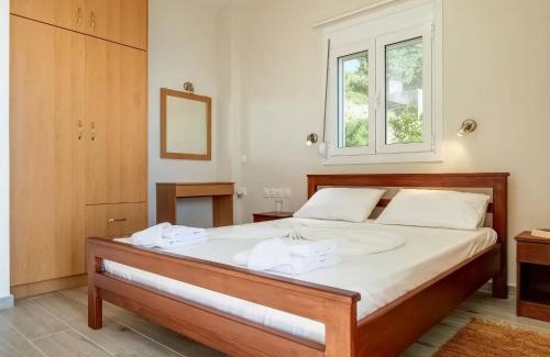 Ravdoucha Apartment | Studio in Ravdoucha with Sea View Balcony