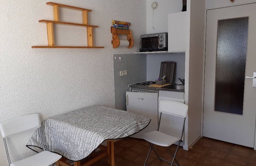 Le Sauze Apartment | Studio in Sauze with balcony, parking, and all amenities