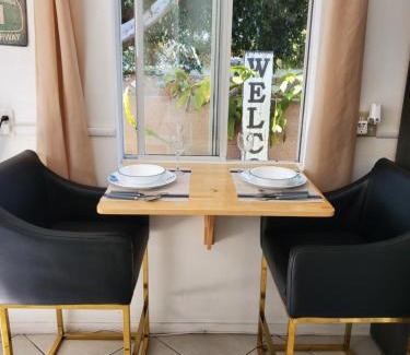 Lawndale Apartment | Studio in Southbay close to the beach SoFi stadium LAX