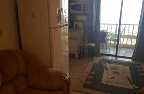 Altona House | Studio in St. Thomas Sunset Gardens Guesthousenn