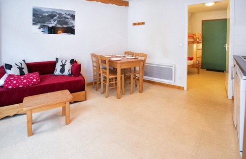 Bramans Apartment | Studio in Termignon near Ski Lift