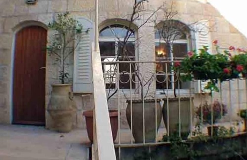 Mamilla Apartment | Studio in the heart of Jerusalem's Old City (and terrace)