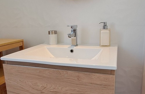 Cholet Apartment | studio in the heart of town 30 minutes from Puy du Fou park