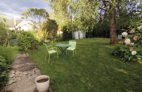 Saint-Brisson Apartment | Studio in the Morvan