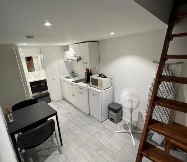 Joinville-le-Pont Apartment | Studio indépendant plein pied avec mezzanine