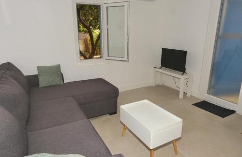 Bouc-Bel-Air Apartment | Studio indépendant avec jardin