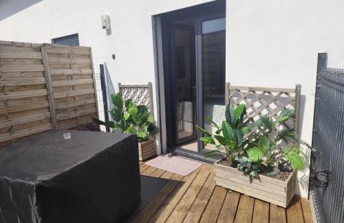 Homps Apartment | Studio indépendant proche canal du midi