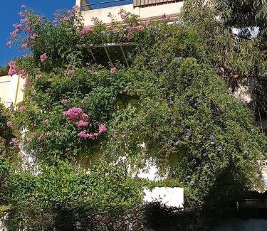 L'Estaque Apartment | Studio indépendant terrasse entre mer et collines