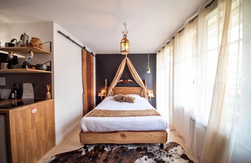 Quartier du chateau Apartment | Studio Insolite Viking
