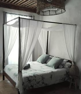Saint-Ambroix Apartment | Studio Isaline RDC
