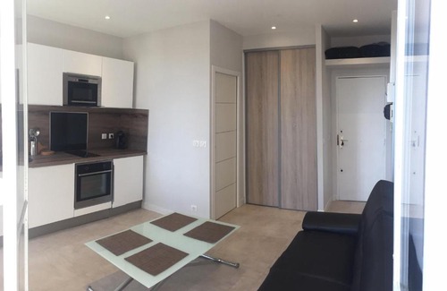 Juan-les-Pins Apartment | Studio Juan-les-pins Proche plage et commerce