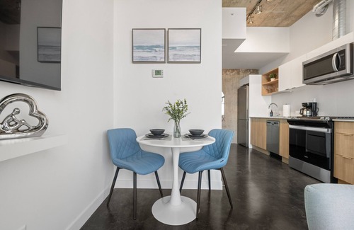 Connaught Apartment | Studio Just Steps from Stampede Park: Luxury Living