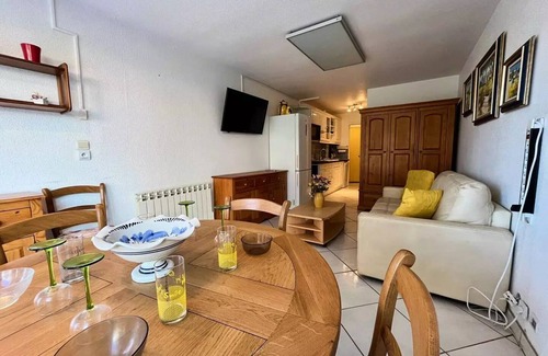 Miramar Apartment | STUDIO Kabine 2 Betten bei LONDE LES MAURES