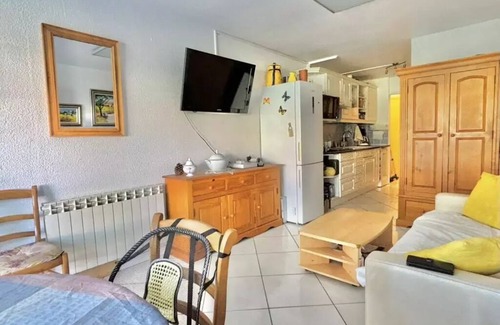 Miramar Apartment | STUDIO Kabine 2 Betten bei LONDE LES MAURES