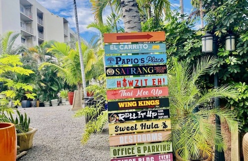 Kihei Condo | STUDIO: Kalama Beach Park, South Maui Gardens, Food Trucks, Hula Shows, Luaus