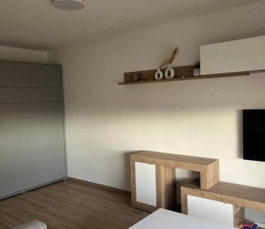 Roquebrune-Cap-Martin Apartment | Studio Kialeo près de la plage avec parking