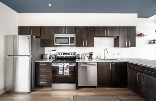 Asheville Apartment | Studio King Suite with Kitchen | 301