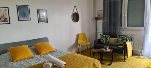 Saint-Louis Apartment | Studio KULLA avec terasse 5mn Basel Airport