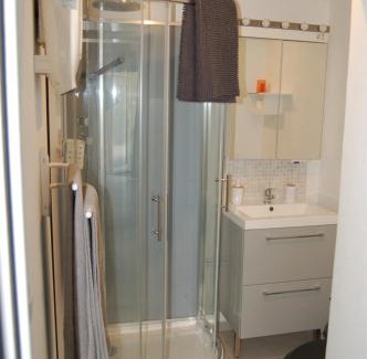 Ax-les-Thermes Apartment | Studio La LAUZE