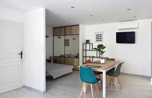Rivesaltes Apartment | Studio la solades