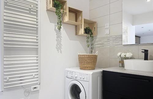 Rivesaltes Apartment | Studio la solades