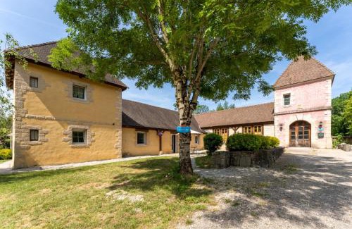 La Chatelaine Apartment | Studio Lac chalain 30 m2 piscine chauffe
