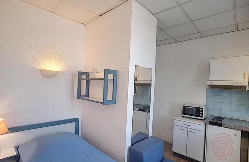 Lamalou-les-Bains Apartment | Studio Lamalou-les-Bains, 1 pièce, 1 personne - FR-1-451-54