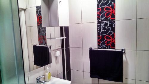 Split Apartment | Studio Laura