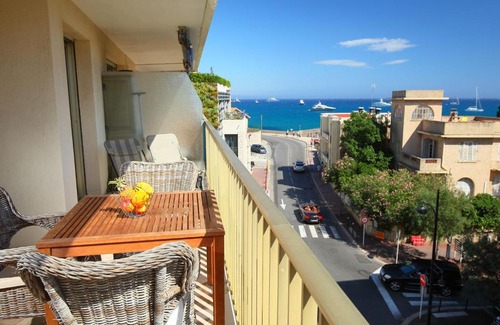 Antibes Old Town Apartment | Studio Le Bastion