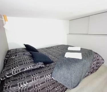 Agen Apartment | Studio le diamant, 3pers, 2 lits, wifi