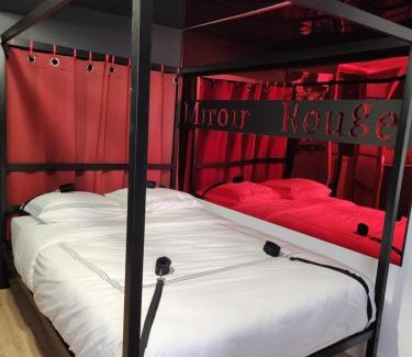 Meaux Apartment | Studio Le Miroir Rouge