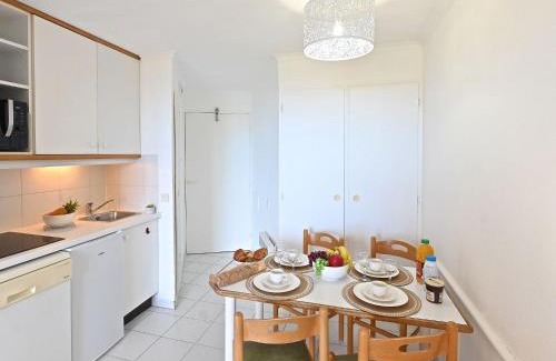 Cap Esterel Apartment | Studio Le Village - C2 105 by Interhome