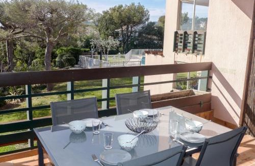 Saint-Aygulf Apartment | Studio Les Caroubiers-1 by Interhome