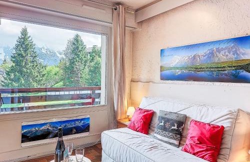 Le Bettex Apartment | Studio Les Collybies by Interhome
