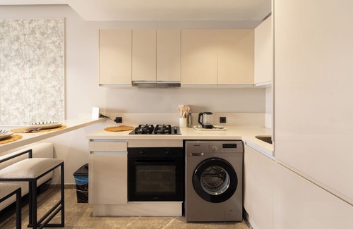 Casablanca Apartment | Studio Les Princesses Maarif - Terrace and private parking