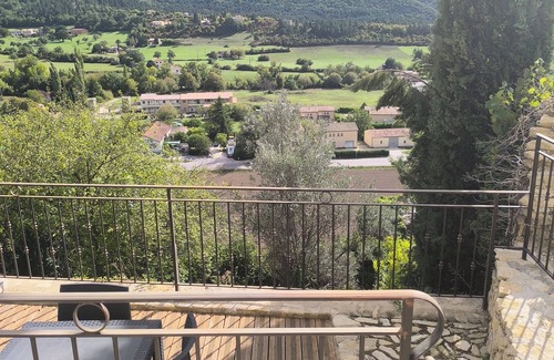 Montbrun-les-Bains Apartment | Studio Les Restanques