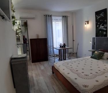 Centre Ville-Gare Apartment | Studio Lou Nidou, Nice Centre