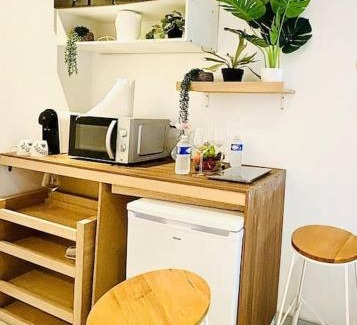 4th Arrondissement Apartment | Studio Love Jacuzzi