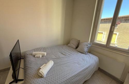 Parilly Apartment | Studio Lune New & Cozy - Centre Vénissieux