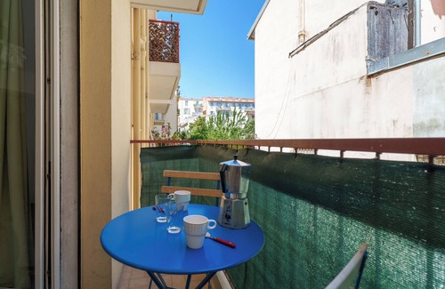 Liberation Apartment | Studio Malaussena - Welkeys