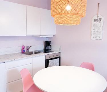 Punavuori Apartment | "Studio Miami", Helsinki city center