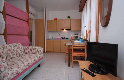 Lignano Pineta Apartment | Studio mit Balkon