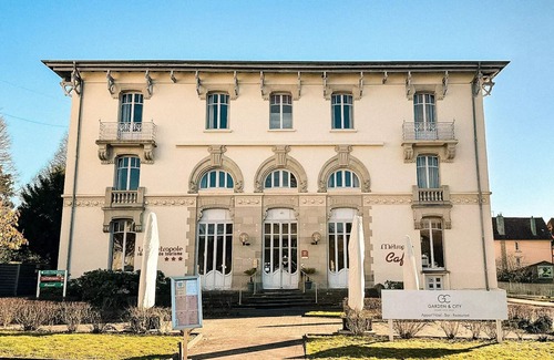 Luxeuil-les-Bains Apartment | Studio mit zwei Einzelbetten