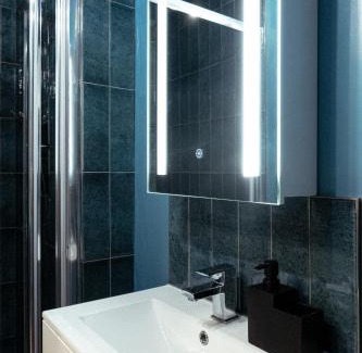 Clemenceau Apartment | Studio Moderne - Hyper-Central et Calme