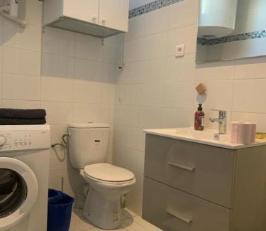 Montrouge Apartment | STUDIO MOLIERE