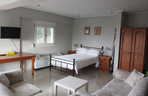 Ano Chalikas Apartment | Studio Mytilene View