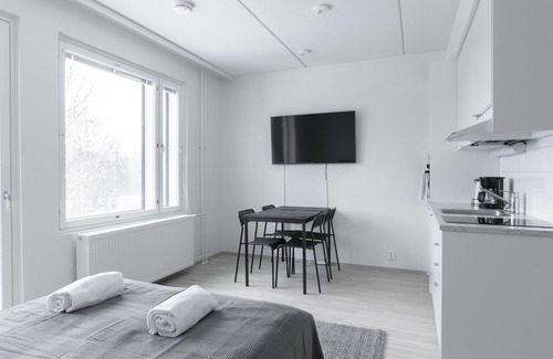 Myyrmaki Apartment | Studio near airport & train station + WiFi