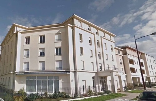 Bussy-Saint-Georges Apartment | Studio near Disneyland Paris